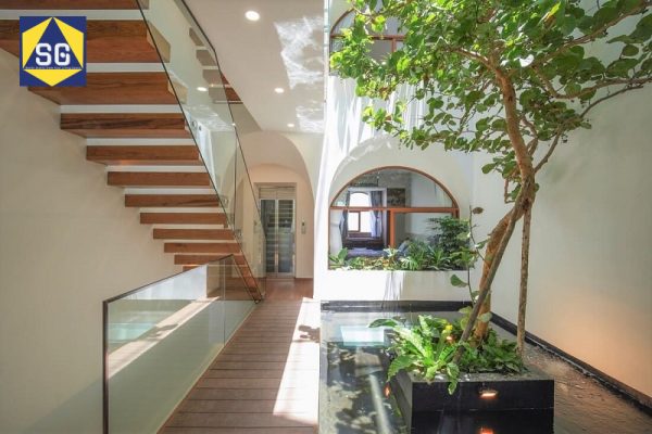 Thiết kế giếng trời cho nhà phố
