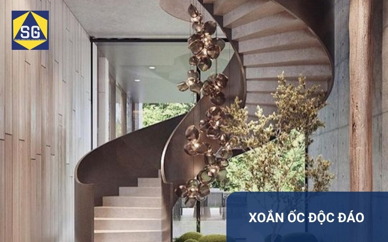 Cầu thang nhà lệch tầng đẹp Cầu thang nhà lệch tầng đẹp